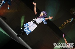 画像ギャラリー No.021のサムネイル画像 / 東京ゲームショウ恒例のイベント「Cosplay Collection Night」フォトレポート。国内外のコスプレイヤーたちがステージで競演