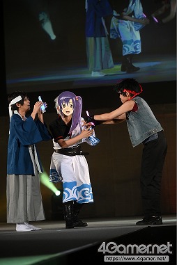 画像ギャラリー No.023のサムネイル画像 / 東京ゲームショウ恒例のイベント「Cosplay Collection Night」フォトレポート。国内外のコスプレイヤーたちがステージで競演