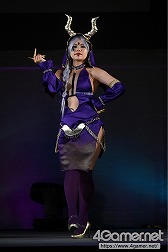 画像ギャラリー No.064のサムネイル画像 / 東京ゲームショウ恒例のイベント「Cosplay Collection Night」フォトレポート。国内外のコスプレイヤーたちがステージで競演