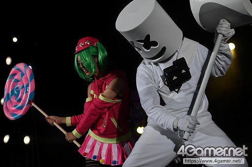 画像ギャラリー No.415のサムネイル画像 / 東京ゲームショウ恒例のイベント「Cosplay Collection Night」フォトレポート。国内外のコスプレイヤーたちがステージで競演
