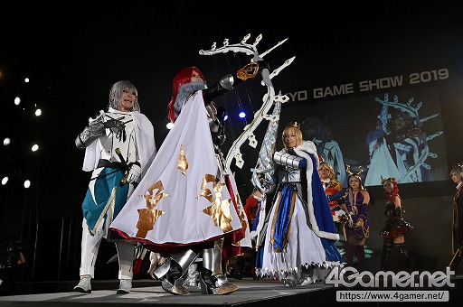 画像ギャラリー No.519のサムネイル画像 / 東京ゲームショウ恒例のイベント「Cosplay Collection Night」フォトレポート。国内外のコスプレイヤーたちがステージで競演