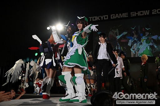 画像ギャラリー No.520のサムネイル画像 / 東京ゲームショウ恒例のイベント「Cosplay Collection Night」フォトレポート。国内外のコスプレイヤーたちがステージで競演