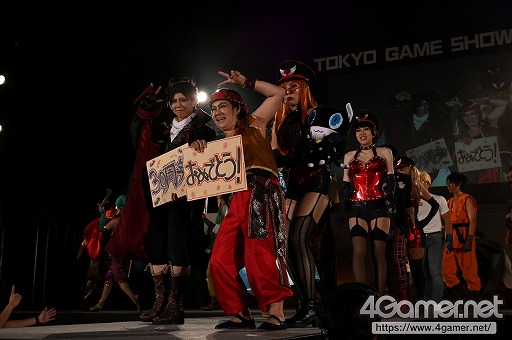 画像ギャラリー No.523のサムネイル画像 / 東京ゲームショウ恒例のイベント「Cosplay Collection Night」フォトレポート。国内外のコスプレイヤーたちがステージで競演