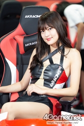 画像ギャラリー No.022のサムネイル画像 / TGS 2019のコンパニオン&コスプレイヤー写真集(ZIPファイル付き)をお届け。今年はSNS映えするオブジェも多め