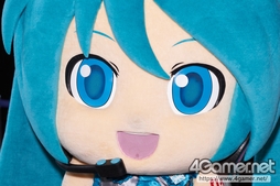 画像ギャラリー No.151のサムネイル画像 / TGS 2019のコンパニオン&コスプレイヤー写真集(ZIPファイル付き)をお届け。今年はSNS映えするオブジェも多め