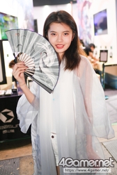 画像ギャラリー No.192のサムネイル画像 / TGS 2019のコンパニオン＆コスプレイヤー写真集（ZIPファイル付き）をお届け。今年はSNS映えするオブジェも多め