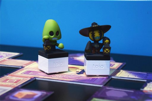 画像ギャラリー No.010のサムネイル画像 / toio「大魔王の美術館と怪盗団」クリエイターインタビュー。AIのキューブロボットが美術館を徘徊するスリル満点のボードゲーム