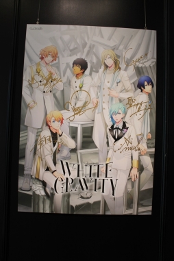 画像ギャラリー No.021のサムネイル画像 / アイドルたちの“IF”を描く「うたの☆プリンスさまっ♪」の企画展「Another World 〜WHITE&BLACK〜」が開催中。前期「WHITE SIDE」の模様をレポート