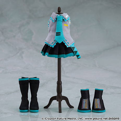 画像ギャラリー No.010のサムネイル画像 / 「初音ミク」が手のひらサイズのねんどろいどどーるに。12月発売で,予約受付は本日スタート