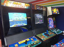 画像ギャラリー No.055のサムネイル画像 / 究極の体感ゲーム筐体「R360」の開発メンバーが次代に託すセガの遺伝子。ビデオゲームの語り部たち 第19部