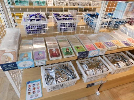 画像ギャラリー No.028のサムネイル画像 / 「うたの☆プリンスさまっ♪」SHINING STOREが4都市で順次オープン。原宿店のフォトレポートで，アイドルたちの魅力あふれるコンセプトグッズを紹介