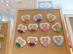 画像ギャラリー No.034のサムネイル画像 / 「うたの☆プリンスさまっ♪」SHINING STOREが4都市で順次オープン。原宿店のフォトレポートで，アイドルたちの魅力あふれるコンセプトグッズを紹介