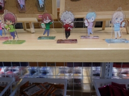 画像ギャラリー No.037のサムネイル画像 / 「うたの☆プリンスさまっ♪」SHINING STOREが4都市で順次オープン。原宿店のフォトレポートで，アイドルたちの魅力あふれるコンセプトグッズを紹介
