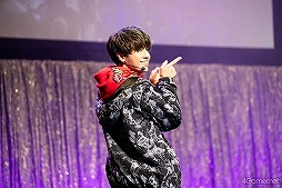画像ギャラリー No.015のサムネイル画像 / LOVE&ART作品に出演の声優・アーティストが集結。ファン感謝祭で新年早々大喜利バトル!?