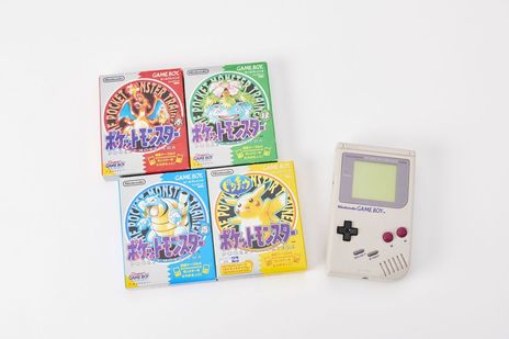画像ギャラリー No.008のサムネイル画像 / 「ポケットモンスター」シリーズの25周年記念ムービーが公開に。ゲームやアニメ，グッズなど，100を超える作品をとおして“ポケモンの25年”を紹介