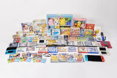 画像ギャラリー No.019のサムネイル画像 / 「ポケットモンスター」シリーズの25周年記念ムービーが公開に。ゲームやアニメ，グッズなど，100を超える作品をとおして“ポケモンの25年”を紹介