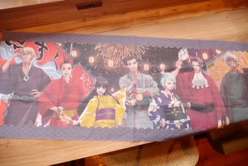 画像ギャラリー No.026のサムネイル画像 / カプコンカフェで「逆転裁判」コラボが5月21日にスタート。キャラクターをイメージしたメニューや,浴衣姿の成歩堂たちが描かれたグッズを紹介