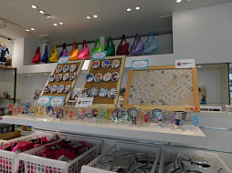 画像ギャラリー No.014のサムネイル画像 / 「うたの☆プリンスさまっ♪」SHINING STOREが期間限定オープン。アイドルたちによるプロデュースウォッチなど,気になるグッズ情報をお届け