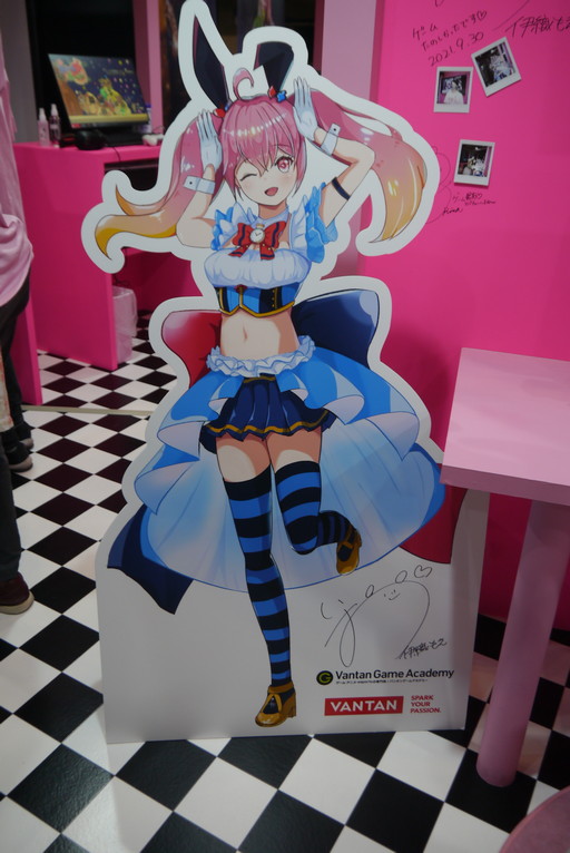 画像ギャラリー No.010のサムネイル画像 / ［TGS 2021］VRでボディビルダーになる！インパクト抜群のゲームが揃った，バンタンゲームアカデミーブースレポート