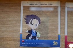 画像ギャラリー No.008のサムネイル画像 / カプコンカフェ×「逆転裁判」シリーズではキャラたちがきらびやかな盛装で登場！ 一部グッズの先行公開＆試食レポートをお届け