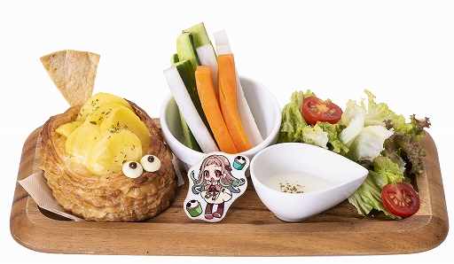 画像ギャラリー No.041のサムネイル画像 / カプコンカフェ×「逆転裁判」シリーズではキャラたちがきらびやかな盛装で登場！ 一部グッズの先行公開＆試食レポートをお届け