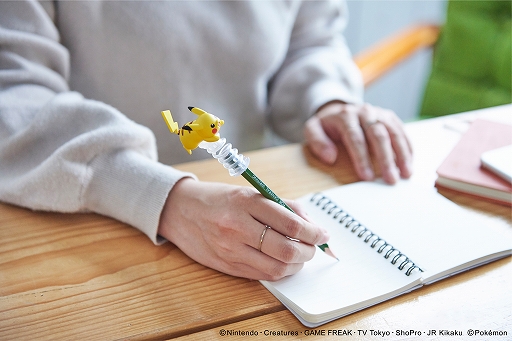 画像ギャラリー No.003のサムネイル画像 / ポケモンが鉛筆や机の上で揺れる「ポケモンビョンビョンキャップ」(全6種類)が発売に
