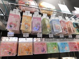 画像ギャラリー No.011のサムネイル画像 / コーエーテクモゲームスのオフィシャルショップ「KOEI TECMO SPOT」が渋谷にオープン。ファンがワクワクするパワースポットを目指す
