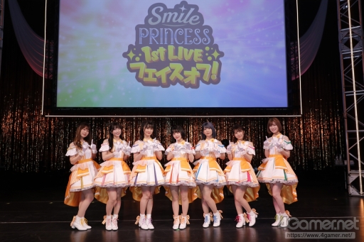 画像ギャラリー No.001のサムネイル画像 / 「プラオレ!」発の声優ユニット・SMILE PRINCESSの1stライブが開催。ライブレポートをキャストインタビューとともにお届け