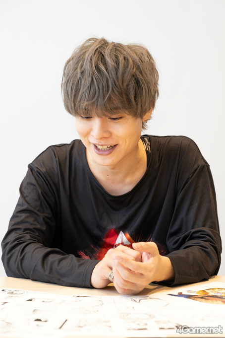 画像ギャラリー No.005のサムネイル画像 / 自称“トゲの少ないサボテン”の岡本信彦さんは,種なしスイカを育てたい。ボイスコミック「花ふるコロニーロット」出演キャストインタビュー