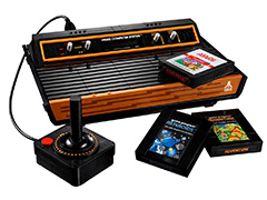 レゴの新セット「Atari 2600」が8月1日に登場。付属のカートリッジを挿入可，ジョイスティックも“実物そっくり”に動かせる