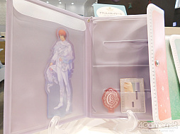 画像ギャラリー No.012のサムネイル画像 / 「うたの☆プリンスさまっ♪」SHINING STOREの内覧会レポートをお届け。2022年は夏にぴったりなアイテムラインナップに注目！