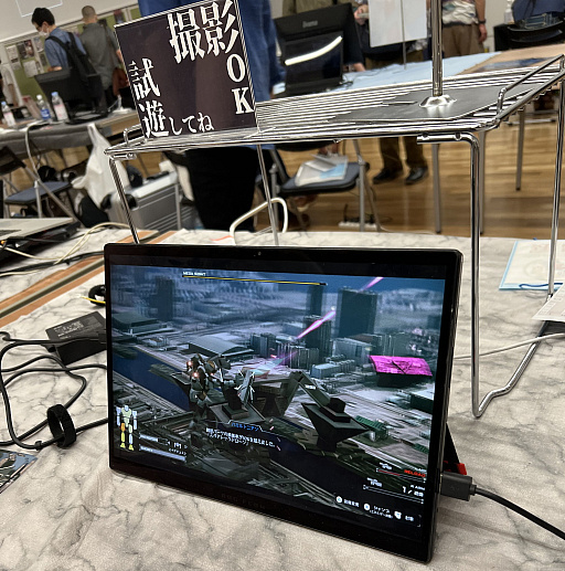 画像ギャラリー No.029のサムネイル画像 / インディーズゲーム展示会「東京ゲームダンジョン」レポート。好きに作ったゲームを持ち寄りみんなで遊ぶ。夢のような迷宮がそこに広がっていた