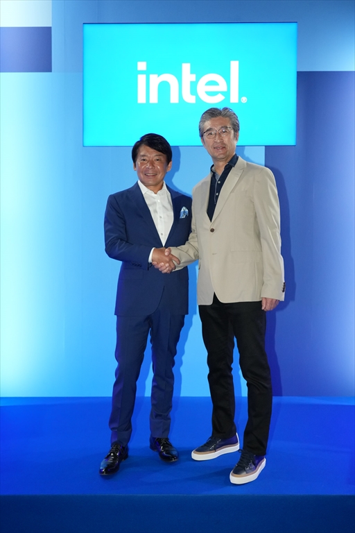 画像ギャラリー No.002のサムネイル画像 / インテル鈴木国正社長とカプコン辻本春弘社長がPCゲーム市場拡大への期待や展望を語る。トップ対談の模様を紹介