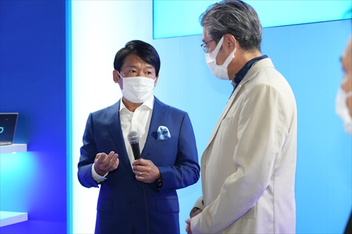 画像ギャラリー No.007のサムネイル画像 / インテル鈴木国正社長とカプコン辻本春弘社長がPCゲーム市場拡大への期待や展望を語る。トップ対談の模様を紹介