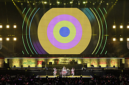 画像ギャラリー No.005のサムネイル画像 / ブシロード15周年記念ライブをレポート。Poppin'Partyやミルキィホームズなど,総勢19組のアーティストが集結! ドーム会場は大歓声に包まれた
