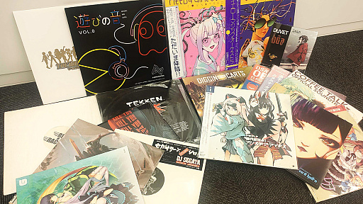 画像ギャラリー No.023のサムネイル画像 / COSIO氏とオーテク「サウンドバーガー」でアナログレコードを回そう。1980年代から甦った携帯型プレイヤー(「買い物Surfer」第13回)
