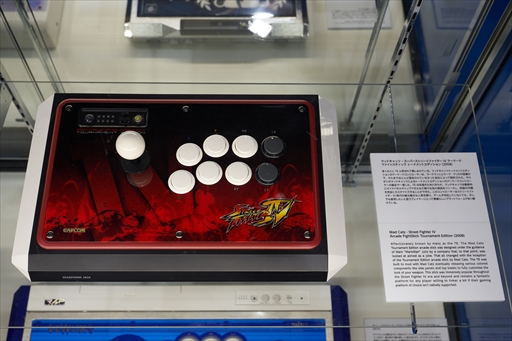 画像ギャラリー No.012のサムネイル画像 / 古今東西のアケコンが大集合した「EVO アーケードスティックミュージアム」を写真で振り返る［EVO Japan 2023］