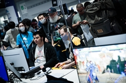 画像ギャラリー No.052のサムネイル画像 / 「EVO Japan 2023」を300枚超の写真で振り返る。世界中の格闘ゲーマーが集い，思い思いの目的でイベントを楽しんだ