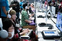画像ギャラリー No.056のサムネイル画像 / 「EVO Japan 2023」を300枚超の写真で振り返る。世界中の格闘ゲーマーが集い，思い思いの目的でイベントを楽しんだ