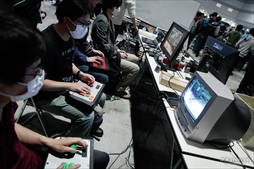 画像ギャラリー No.085のサムネイル画像 / 「EVO Japan 2023」を300枚超の写真で振り返る。世界中の格闘ゲーマーが集い，思い思いの目的でイベントを楽しんだ