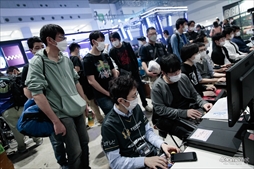 画像ギャラリー No.087のサムネイル画像 / 「EVO Japan 2023」を300枚超の写真で振り返る。世界中の格闘ゲーマーが集い，思い思いの目的でイベントを楽しんだ