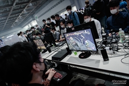 画像ギャラリー No.088のサムネイル画像 / 「EVO Japan 2023」を300枚超の写真で振り返る。世界中の格闘ゲーマーが集い，思い思いの目的でイベントを楽しんだ