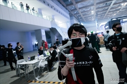 画像ギャラリー No.148のサムネイル画像 / 「EVO Japan 2023」を300枚超の写真で振り返る。世界中の格闘ゲーマーが集い，思い思いの目的でイベントを楽しんだ