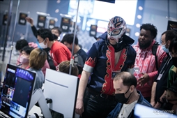 画像ギャラリー No.154のサムネイル画像 / 「EVO Japan 2023」を300枚超の写真で振り返る。世界中の格闘ゲーマーが集い，思い思いの目的でイベントを楽しんだ