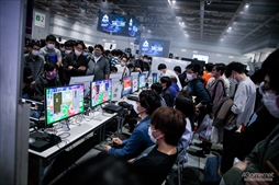 画像ギャラリー No.242のサムネイル画像 / 「EVO Japan 2023」を300枚超の写真で振り返る。世界中の格闘ゲーマーが集い，思い思いの目的でイベントを楽しんだ