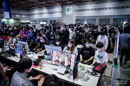 画像ギャラリー No.243のサムネイル画像 / 「EVO Japan 2023」を300枚超の写真で振り返る。世界中の格闘ゲーマーが集い，思い思いの目的でイベントを楽しんだ