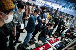 画像ギャラリー No.269のサムネイル画像 / 「EVO Japan 2023」を300枚超の写真で振り返る。世界中の格闘ゲーマーが集い，思い思いの目的でイベントを楽しんだ