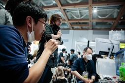 画像ギャラリー No.272のサムネイル画像 / 「EVO Japan 2023」を300枚超の写真で振り返る。世界中の格闘ゲーマーが集い，思い思いの目的でイベントを楽しんだ