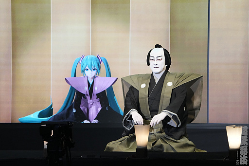 画像ギャラリー No.006のサムネイル画像 / 「超歌舞伎 Powered by NTT」レポート。中村獅童さんと初音ミクが共演した“御伽草紙戀姿絵”は最新の技術でさらに進化［超会議2023］