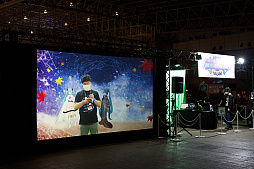 画像ギャラリー No.067のサムネイル画像 / 「ニコニコ超会議2023」フォトレポート。ステージイベントは声出しも解禁，参加者にニコニコ笑顔が浮かんだ会場の様子をお届け